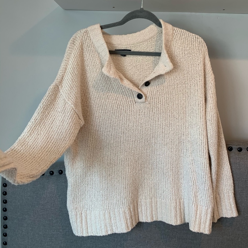 American Eagle Sweatshirt